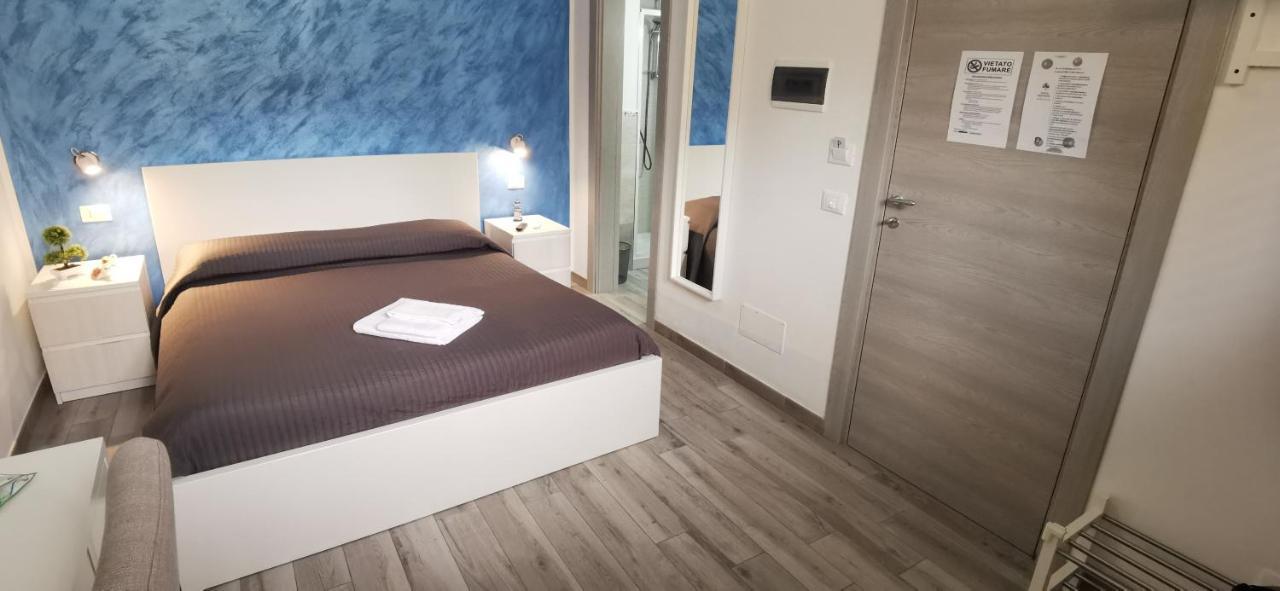 Perla Del Sud - Guest House LMP Eksteriør billede