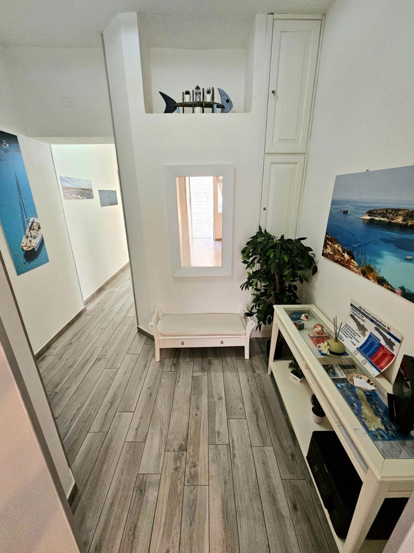 Perla Del Sud - Guest House LMP Eksteriør billede